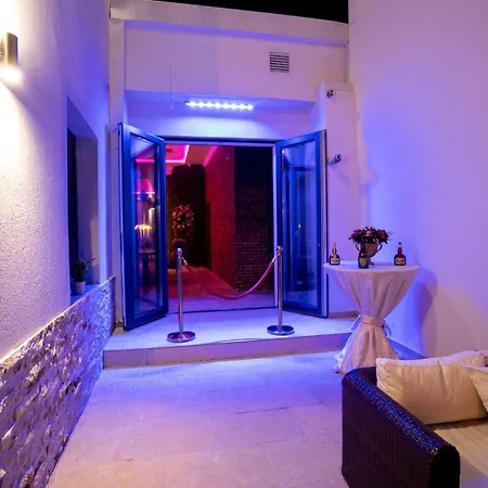 Casa Fiori מלון בוקרשט