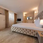 Casa Fiori Hotel 3*