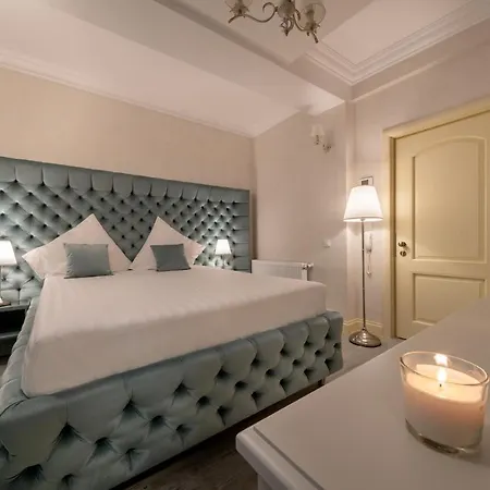 Casa Fiori Hotel 3*